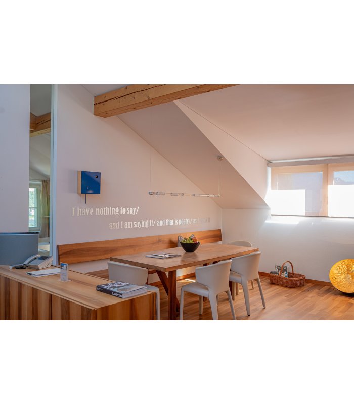 Open Space Küche mit großem Esstisch