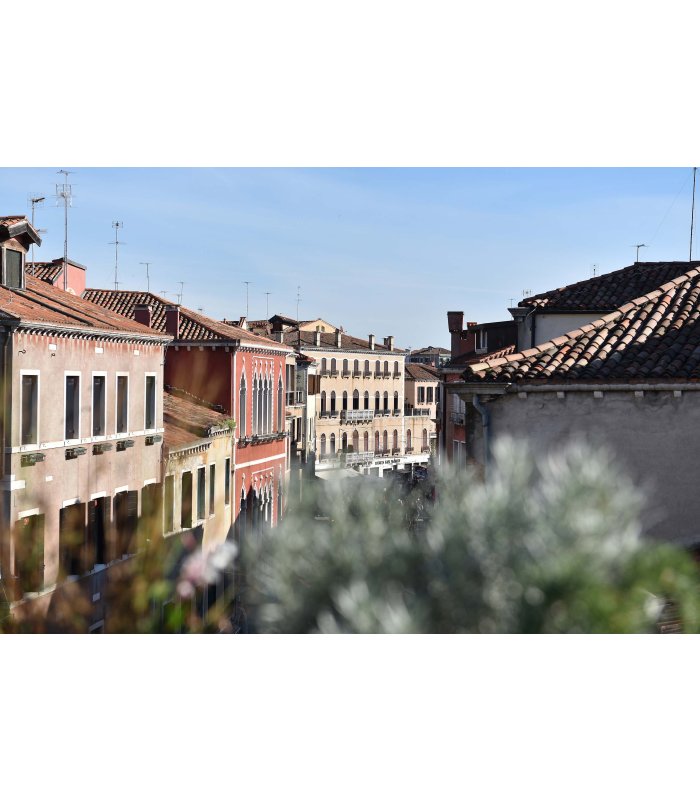 Ausblick über die Dächer von Venedig